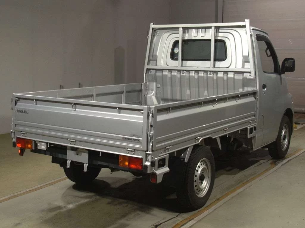 Toyota TownAce Truck S403U 2021